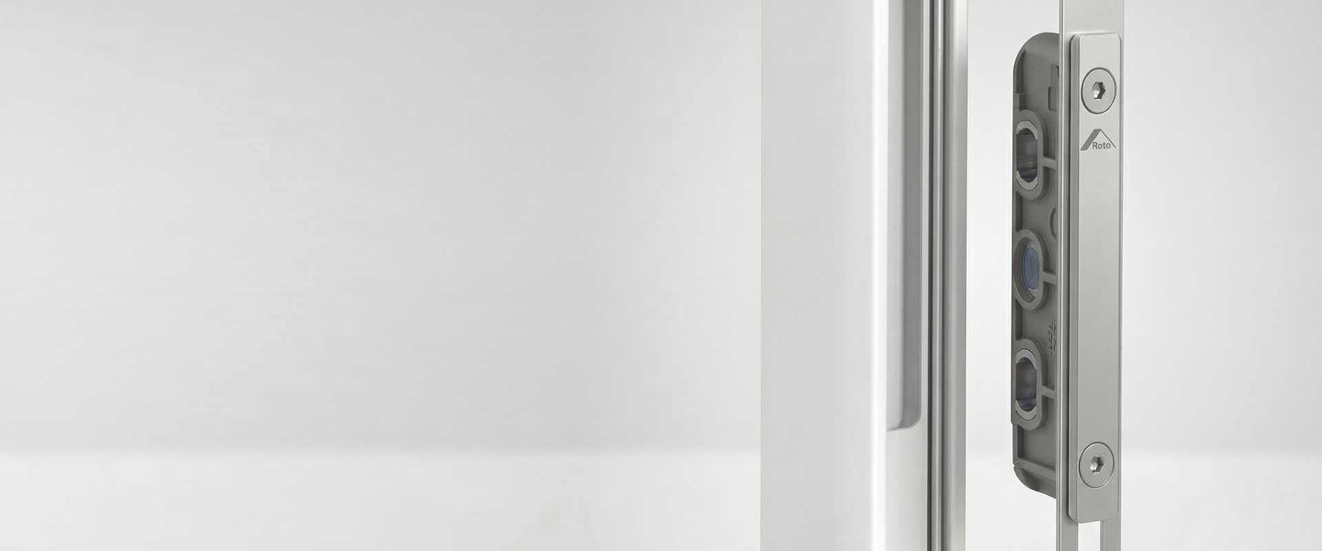 Roto Fermax - Nueva Cremona Corrediza para perfiles estrechos